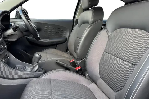 WU71PWN MG Mg3 1.5 VTi-TECH Exclusive Nav Euro 6 (s/s) 5dr Thumbnail #11