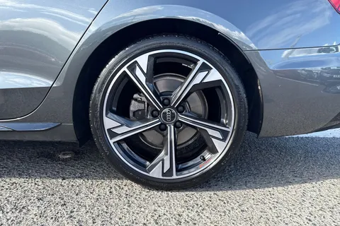 DG74ZJE Audi A4 Avant Avant Black Edition 35 TDI 163 PS S tronic Thumbnail #11