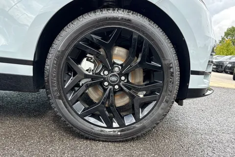 KJ25XXM Land Rover Range Rover Velar 3.0 D300 Dynamic HSE 5dr Thumbnail #9