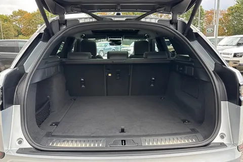 KJ73OGL Land Rover Range Rover Velar 2.0 D200 Dynamic HSE 5dr Thumbnail #11