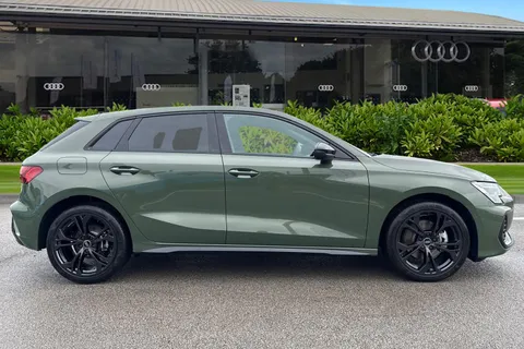 PK25VEX Audi A3 Black Edition 40 TFSI e  204 PS S tronic Thumbnail #4