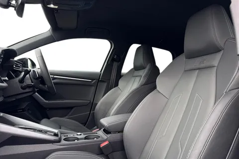 PK25VEX Audi A3 Black Edition 40 TFSI e  204 PS S tronic Thumbnail #11