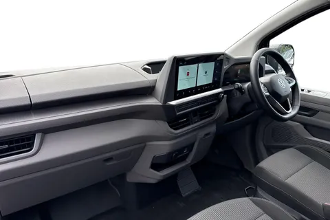 14 of 45 for Volkswagen E-Transporter T32 65kWh Commerce Plus Panel Van 5dr Electric Auto RWD SWB (136 ps)