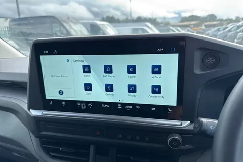 33 of 45 for Volkswagen E-Transporter T32 65kWh Commerce Plus Panel Van 5dr Electric Auto RWD SWB (136 ps)