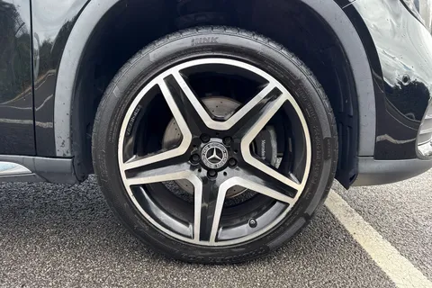 KW68VPX Mercedes-Benz Gla 2.1 GLA220d AMG Line (Premium Plus) 7G-DCT 4MATIC Euro 6 (s/s) 5dr Thumbnail #7
