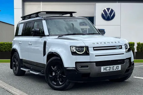 HC21EJO Land Rover Defender 110 3.0 D300 MHEV X-Dynamic HSE Auto 4WD Euro 6 (s/s) 5dr Thumbnail #2