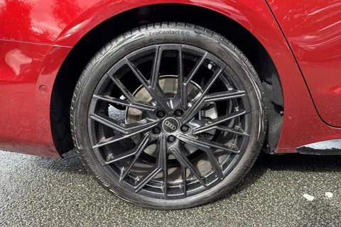 DL25PYT Audi A6 Avant Avant Launch Edition TDI quattro 204 PS S tronic Thumbnail #11