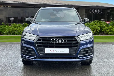 YB69OVL Audi Q5 Black Edition 40 TDI quattro 190 PS S tronic Thumbnail #6