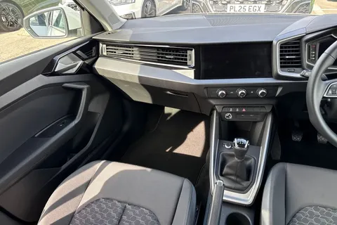 PK25RXN Audi A1 Sport 25 TFSI  95 PS 5-speed Thumbnail #20