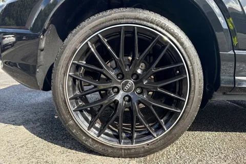 PK22ZGE Audi Q2 Black Edition 35 TFSI 150 PS 6-speed Thumbnail #11