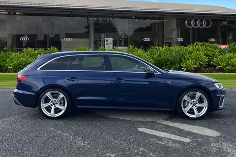 YO73HVW Audi A4 Avant Avant S line 40 TFSI  204 PS S tronic Thumbnail #4