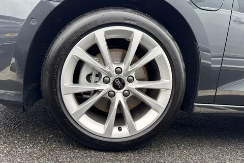 KW25NVL Audi A3 Sport 40 TFSI e 204 PS S tronic Thumbnail #11