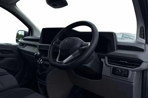 DG25EYH Volkswagen Transporter 2.0 TDI 150 Commerce Plus Van Thumbnail #7