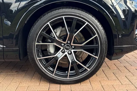 MT74JXJ Audi Q7 SUV Black Edition 50 TDI quattro 286 PS tiptronic Thumbnail #10