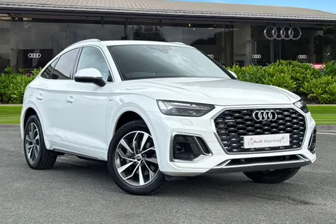 DG23CJJ Audi Q5 S line 40 TDI quattro 204 PS S tronic Thumbnail #2