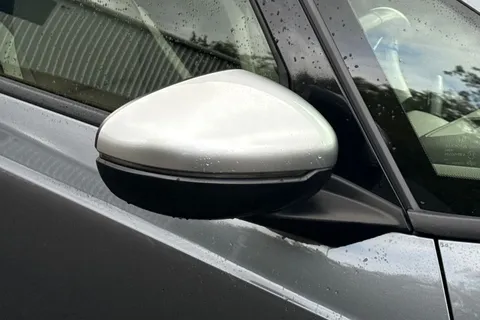 MV72UMX Honda Jazz 1.5 i-MMD Hybrid Crosstar EX 5dr eCVT Thumbnail #11