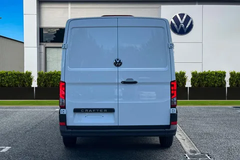 CX25LHZ Volkswagen Crafter 2.0 TDI 140PS Commerce High Roof Van Thumbnail #5