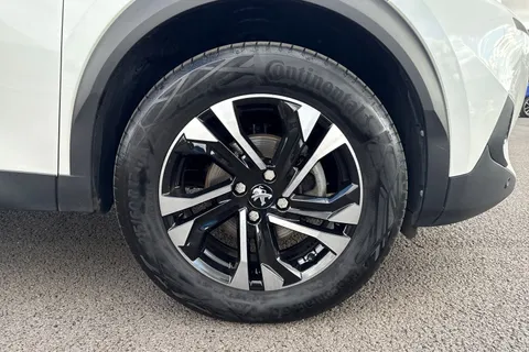 MM23EUP PEUGEOT 2008 1.2 PureTech GT EAT Euro 6 (s/s) 5dr Thumbnail #7