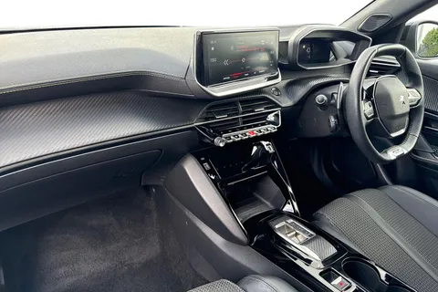 MM23EUP PEUGEOT 2008 1.2 PureTech GT EAT Euro 6 (s/s) 5dr Thumbnail #9