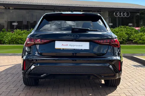 BV25EAX Audi A3 Black Edition 40 TFSI e 204 PS S tronic Thumbnail #5