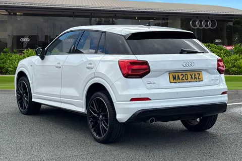 MA20XAZ Audi Q2 Black Edition 30 TDI 116 PS S tronic Thumbnail #3