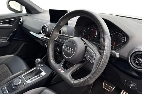 MA20XAZ Audi Q2 Black Edition 30 TDI 116 PS S tronic Thumbnail #8