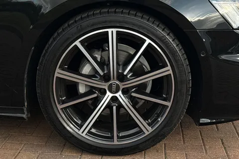 BT25FMG Audi A6 Avant Avant Black Edition 40 TFSI  204 PS S tronic Thumbnail #7