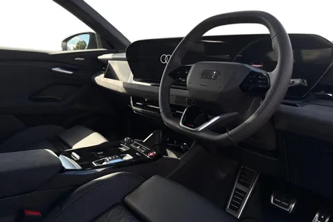 KP25YGD Audi Sq6 E-Tron SQ6 SUV Edition 1 e-tron 360,00 kW Thumbnail #8