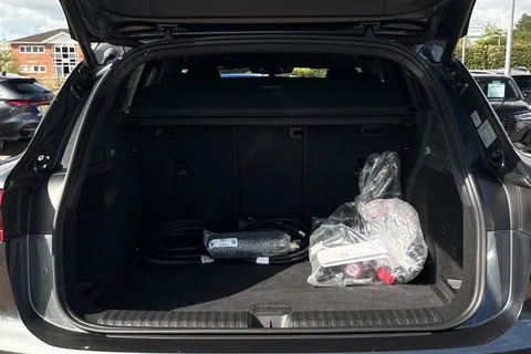 KP25YGD Audi Sq6 E-Tron SQ6 SUV Edition 1 e-tron 360,00 kW Thumbnail #10