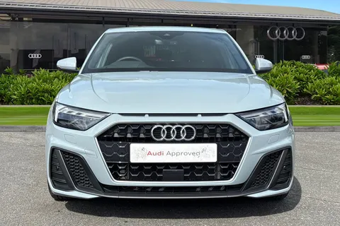 DE74HGG Audi A1 S line 30 TFSI 116 PS S tronic Thumbnail #6