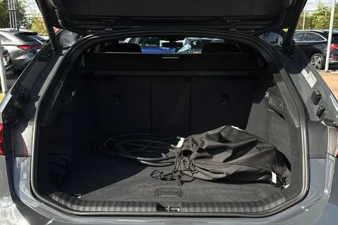 BG25OWZ Audi A6 E-Tron Avant Avant Edition 1 e-tron  210,00 kW Thumbnail #7