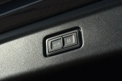 BG25OWZ Audi A6 E-Tron Avant Avant Edition 1 e-tron  210,00 kW Thumbnail #27