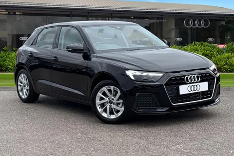 Audi A1 1.0 TFSI 30 Sport Sportback Euro 6 (s/s) 5dr Thumbnail #2