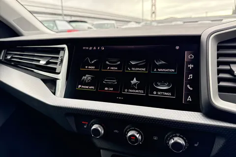 Audi A1 1.0 TFSI 30 Sport Sportback Euro 6 (s/s) 5dr Thumbnail #33