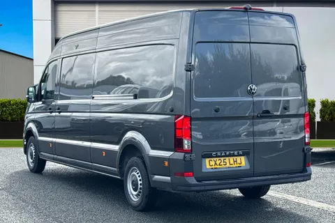 CX25LHJ Volkswagen Crafter 2.0 TDI 140PS Commerce Plus High Roof Van Auto Thumbnail #3