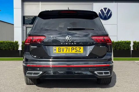 BV71PSZ Volkswagen Tiguan Allspace 2.0 TSI 4Motion R-Line 5dr DSG Thumbnail #5