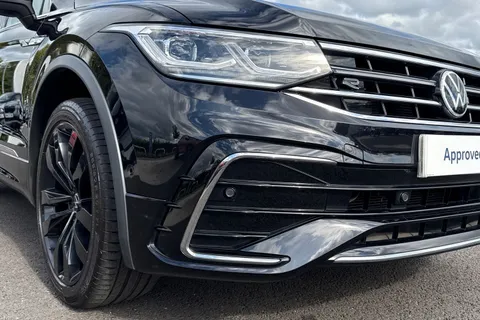 BV71PSZ Volkswagen Tiguan Allspace 2.0 TSI 4Motion R-Line 5dr DSG Thumbnail #9