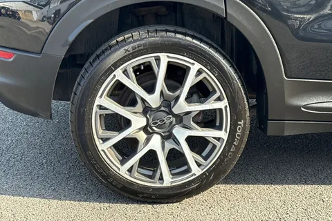 WM16EYD FIAT 500X 1.6 MultiJetII Cross Plus Euro 6 (s/s) 5dr Thumbnail #11