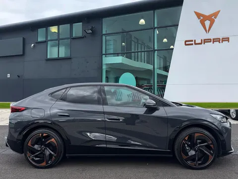 MF25OOA CUPRA Tavascan 210kW V2 77kWh 5dr Auto **HEAT PUMP WITH FRONT AND REAR HEATED SEATS** Thumbnail #4