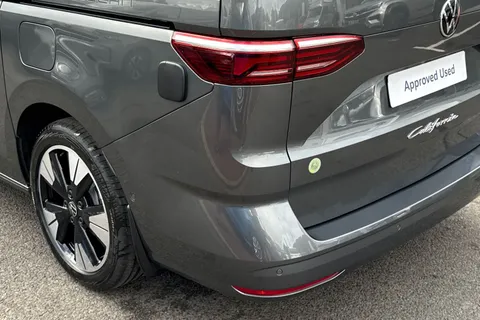 BV75OEB Volkswagen California 2.0 TDI Ocean 5dr DSG New Model T7 + Towpack Thumbnail #8