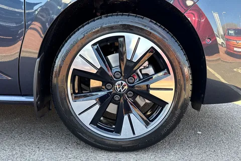 12 of 63 for Volkswagen California 2.0 TDI 150PS Ocean 5dr DSG T7-Towpack