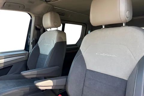 15 of 63 for Volkswagen California 2.0 TDI 150PS Ocean 5dr DSG T7-Towpack