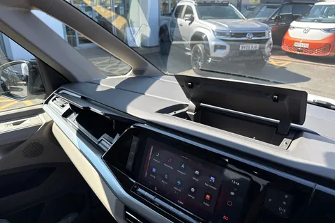 56 of 63 for Volkswagen California 2.0 TDI 150PS Ocean 5dr DSG T7-Towpack