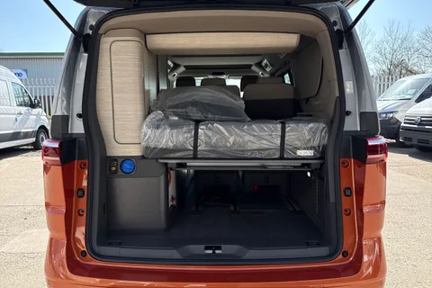 BV75OFK Volkswagen California 2.0 TDI Ocean 5dr DSG New Model T7 + Towpack Thumbnail #6