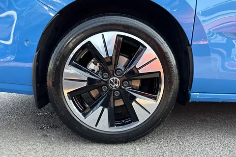 12 of 63 for Volkswagen California 2.0 TDI Ocean 5dr DSG T7-Towpack