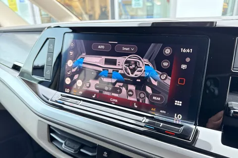 21 of 63 for Volkswagen California 2.0 TDI Ocean 5dr DSG T7-Towpack