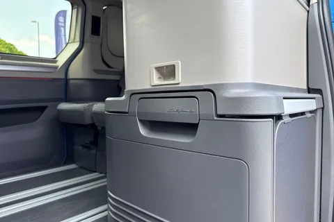 40 of 63 for Volkswagen California 2.0 TDI Ocean 5dr DSG T7-Towpack