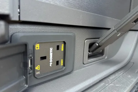 56 of 63 for Volkswagen California 2.0 TDI Ocean 5dr DSG T7-Towpack