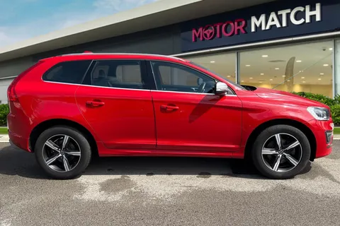AU66RYP Volvo Xc60 2.4 D4 R-Design Lux Nav Auto AWD Euro 6 (s/s) 5dr Thumbnail #4