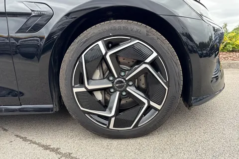 LE24PSX BYD SEAL 82.5kWh Excellence Auto AWD 4dr Thumbnail #7